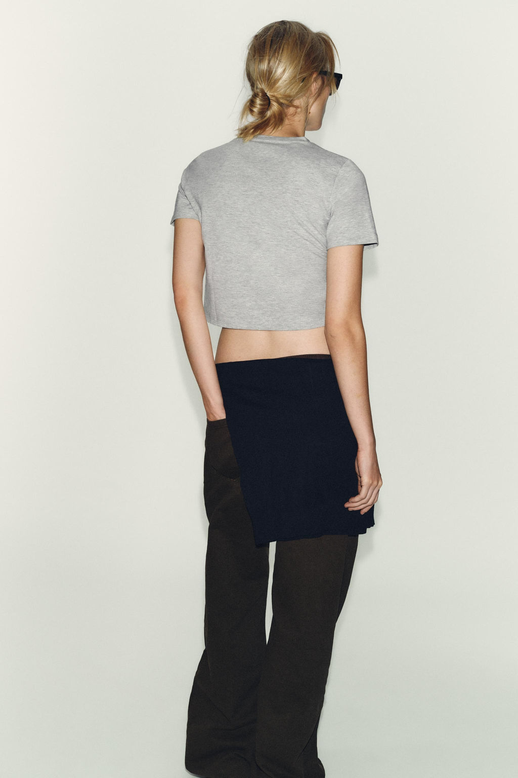 CAMISETA CROPPED MANGA CORTA / Gris vigor? - Zara фото 5