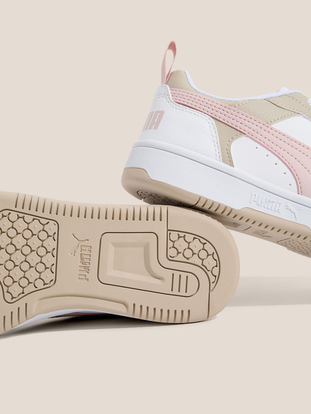 Детские кеды PUMA Puma Rebound V6 Lo Jr Артикул 4587291, бежевый