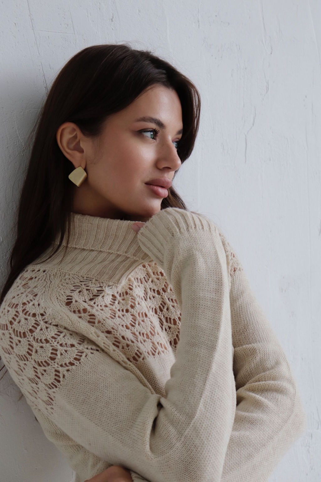10294 Свитер с ажурной кокеткой бежевый - Martichelli фото 26