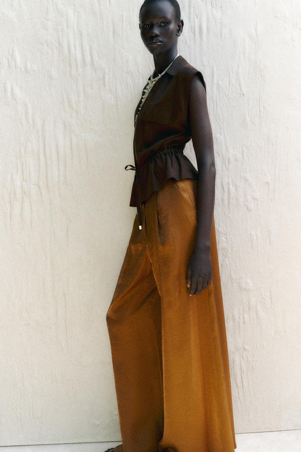 SAFARI LINEN BLEND TOP