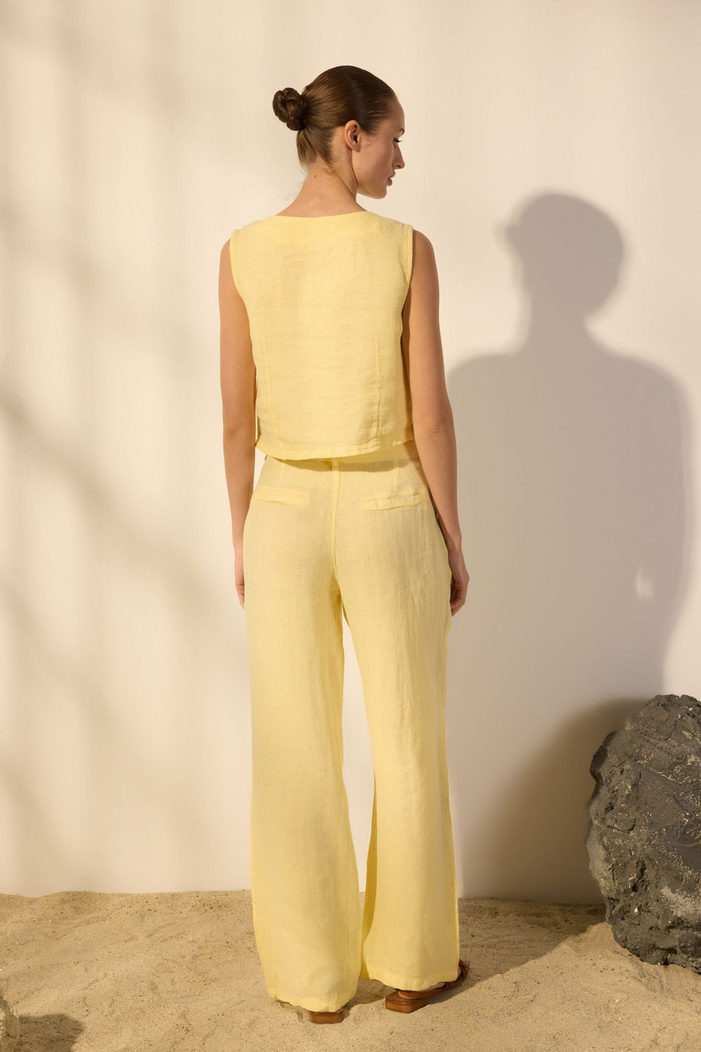 Gul Kurusu %100 Keten Pileli Yuksek Bel Wide Leg Pantolon TWOSS24JE00245 - Trendyolmilla фото 18