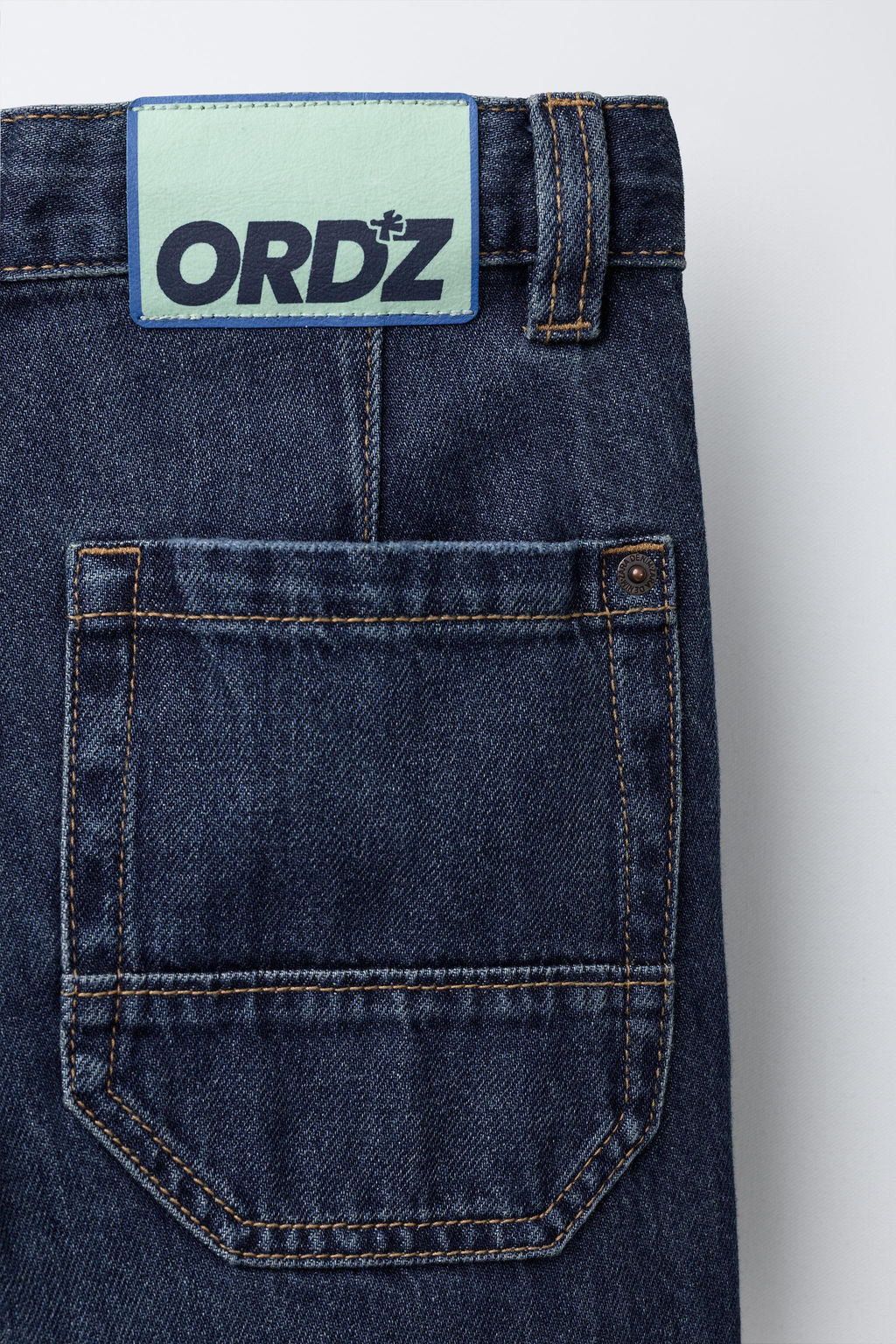 SKATER STRAIGHT LEG JEANS - Zara фото 4