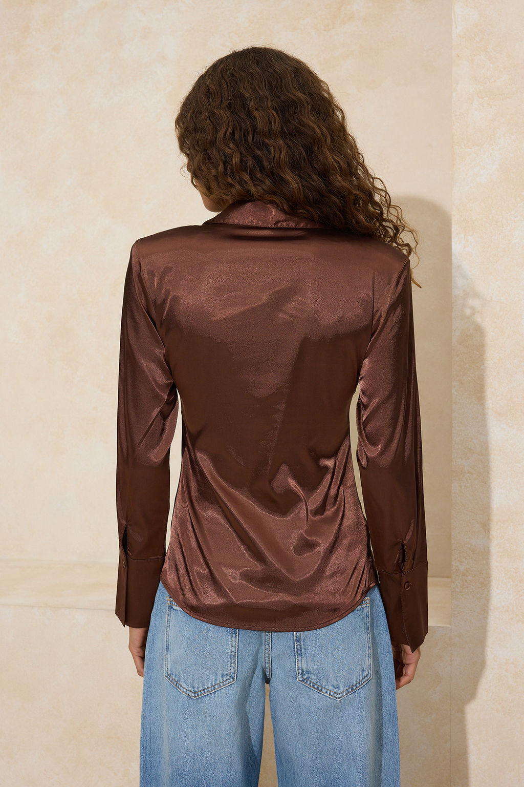 Kahverengi Hafif Bele Oturan Saten Vatkal? Gomlek TWOSS26GO00025 - Trendyolmilla фото 6