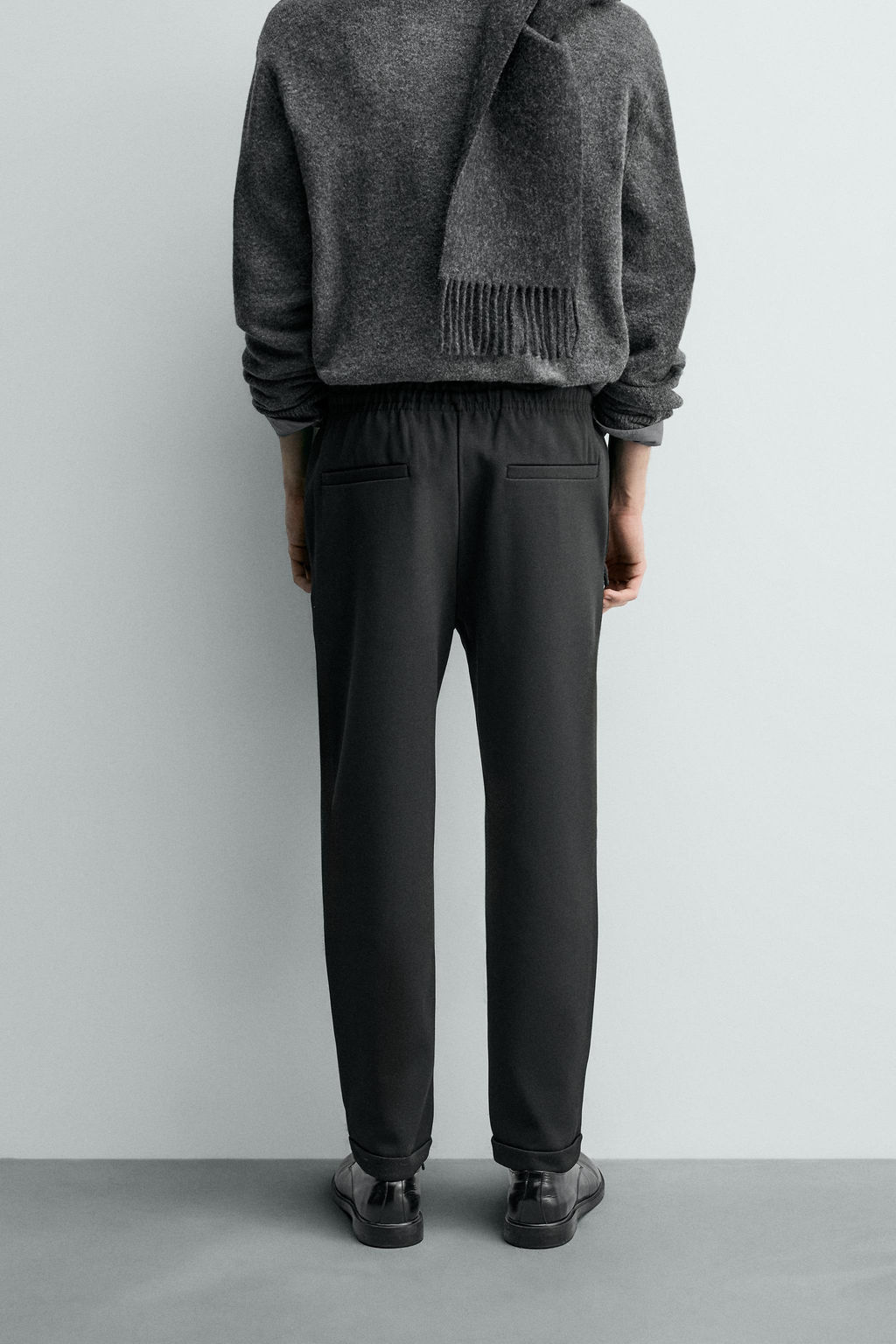 PANTAL?N CINTURA JOGGER EASY CARE / Negro - Zara фото 3