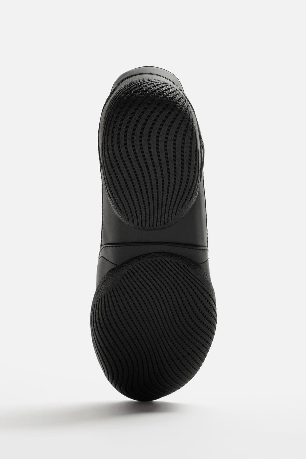 LIMITED EDITION TRAINERS - Zara фото 4