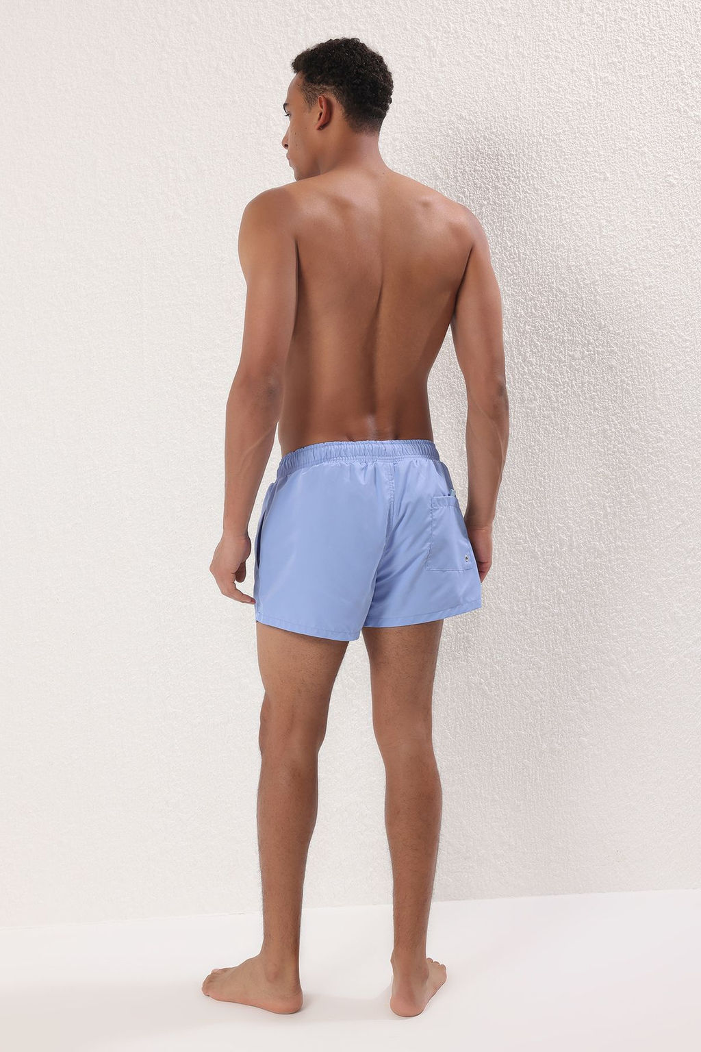 TRENDYOL MAN Siyah Ekstra K?sa Basic Mayo Deniz Sortu TMNSS22DS0025 - Trendyolmilla фото 38