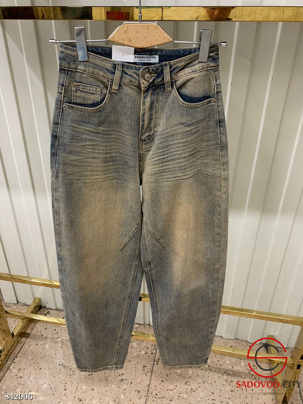 Джинсы багги с высокой посадкой