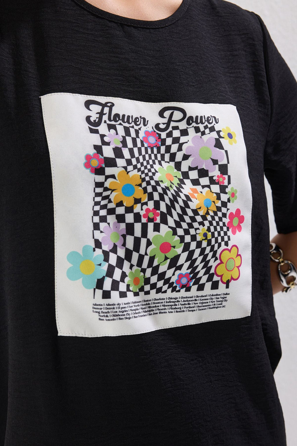 Siyah Bask? Detayl? Shift/Rahat Kesim Midi Dokuma Elbise TWOSS22EL0782 - Trendyolmilla фото 3