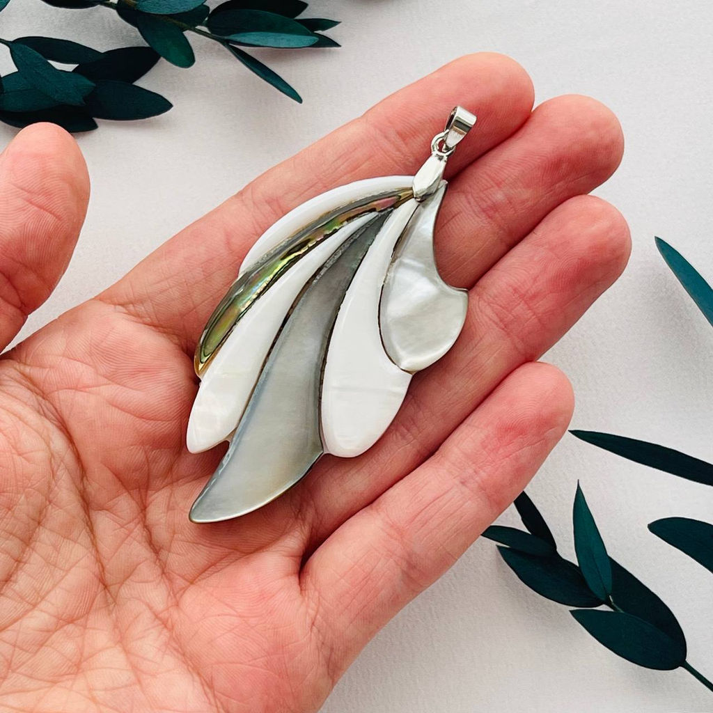 Кулон из Преламутра и Халиотиса