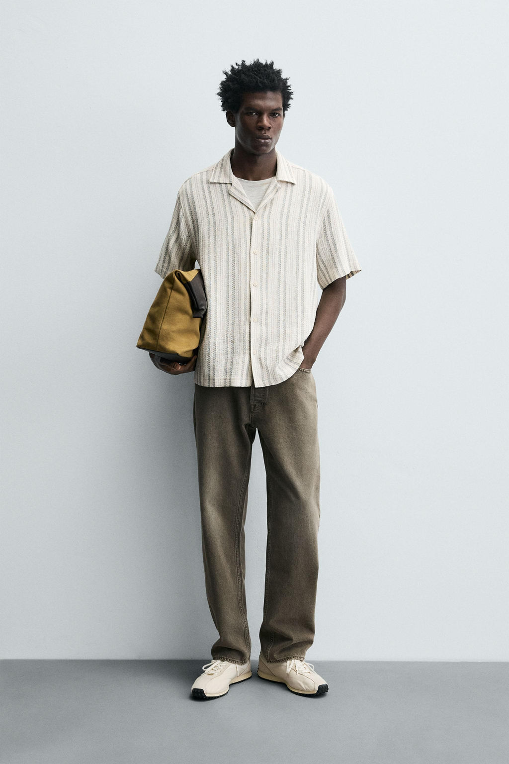 GEOMETRIC JACQUARD SHIRT