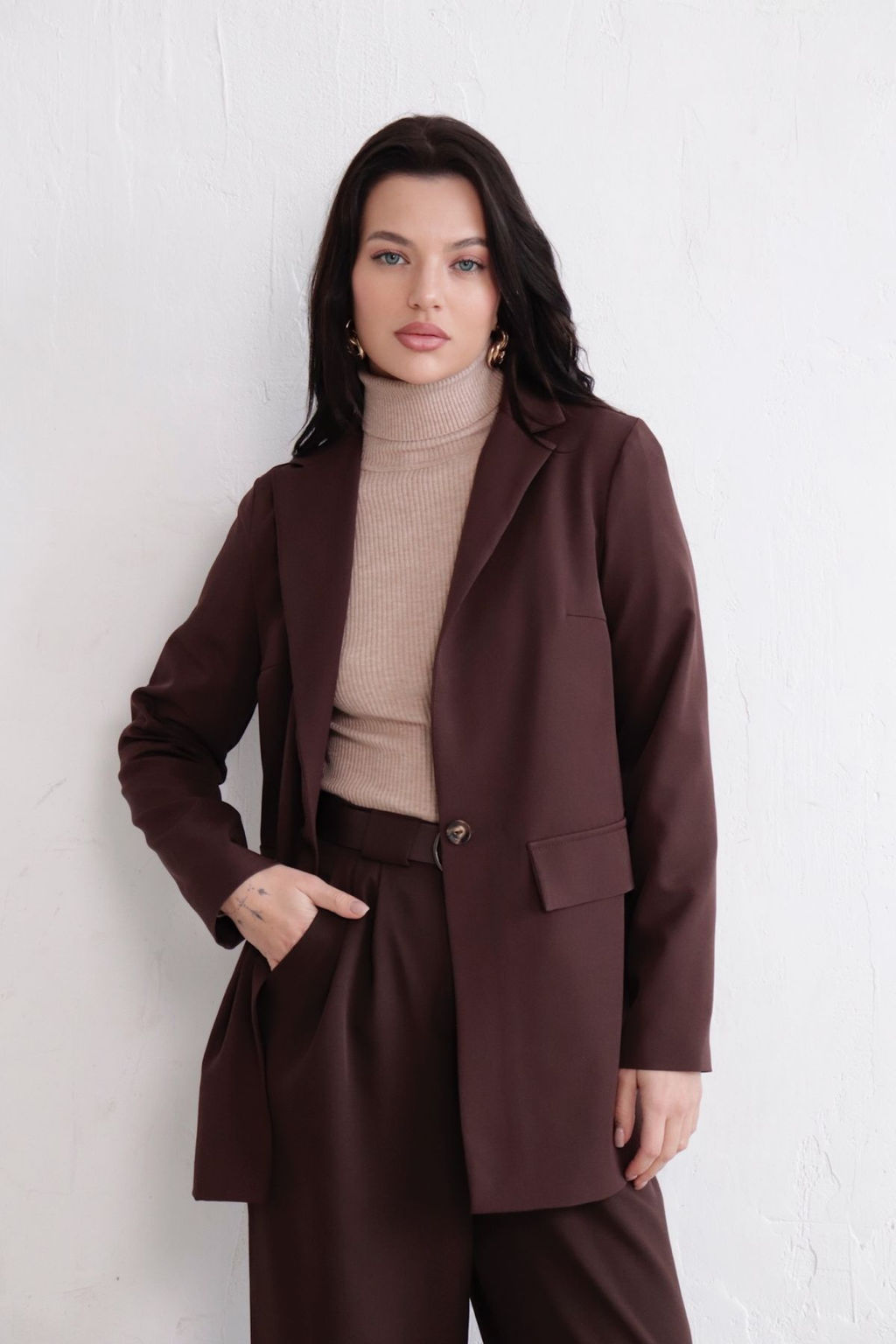 11372 Костюм брючный коричневый - Martichelli фото 3