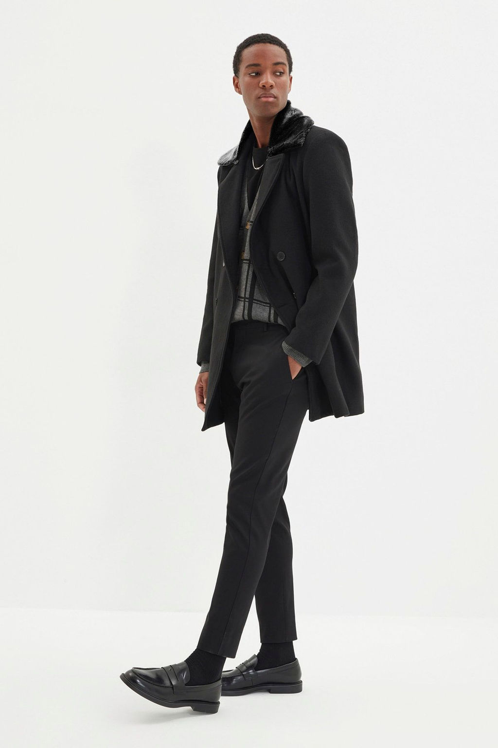 TRENDYOL MAN Siyah Regular Fit Kurk Yakal? K?sl?k Kase Kaban TMNAW21KB0063 - Trendyolmilla фото 2
