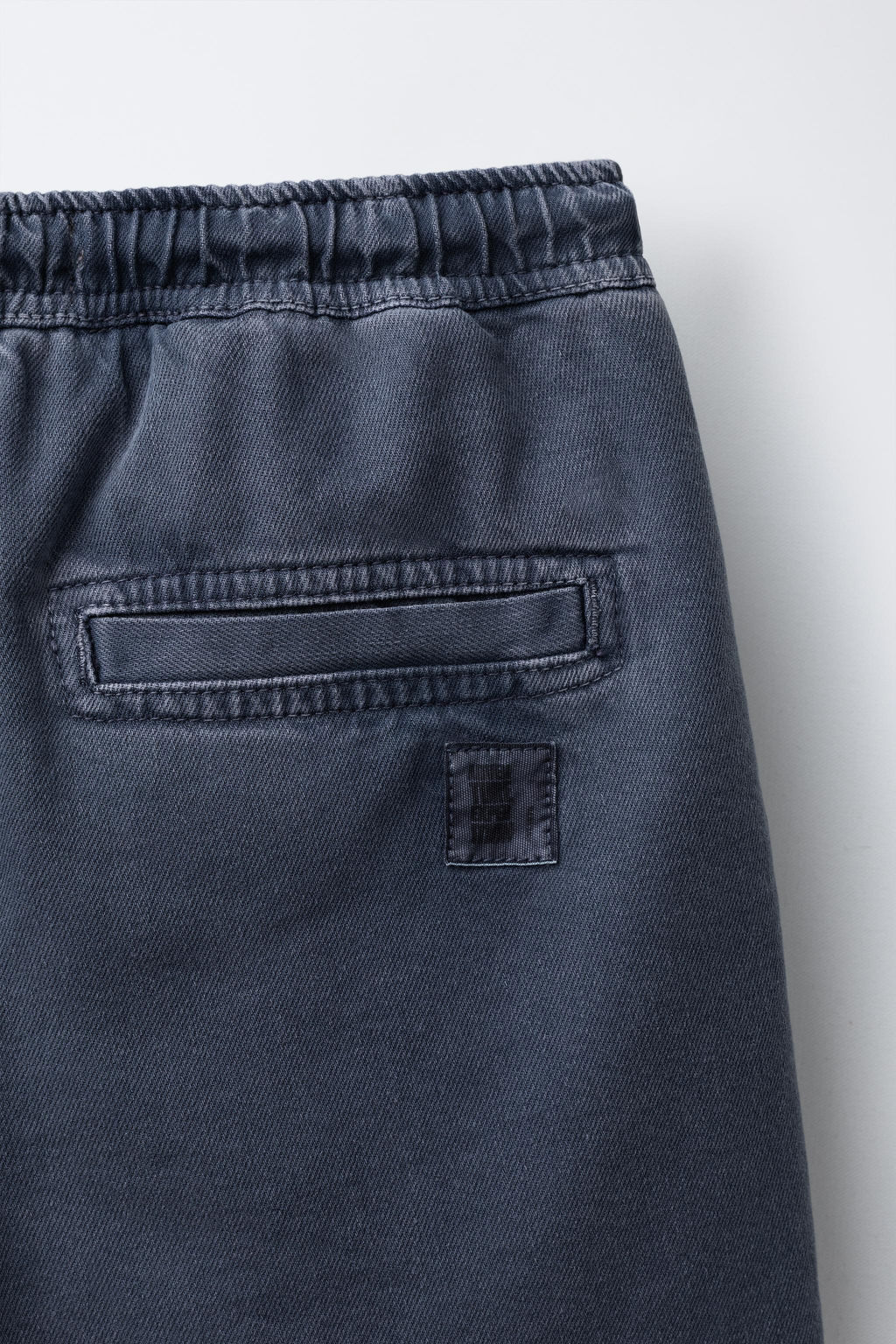 LOOSE-FITTING TWILL BERMUDA SHORTS - Zara фото 4