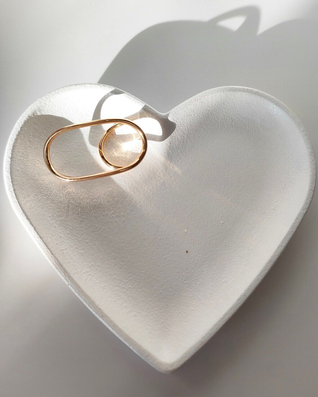 Стильное кольцо на два пальца