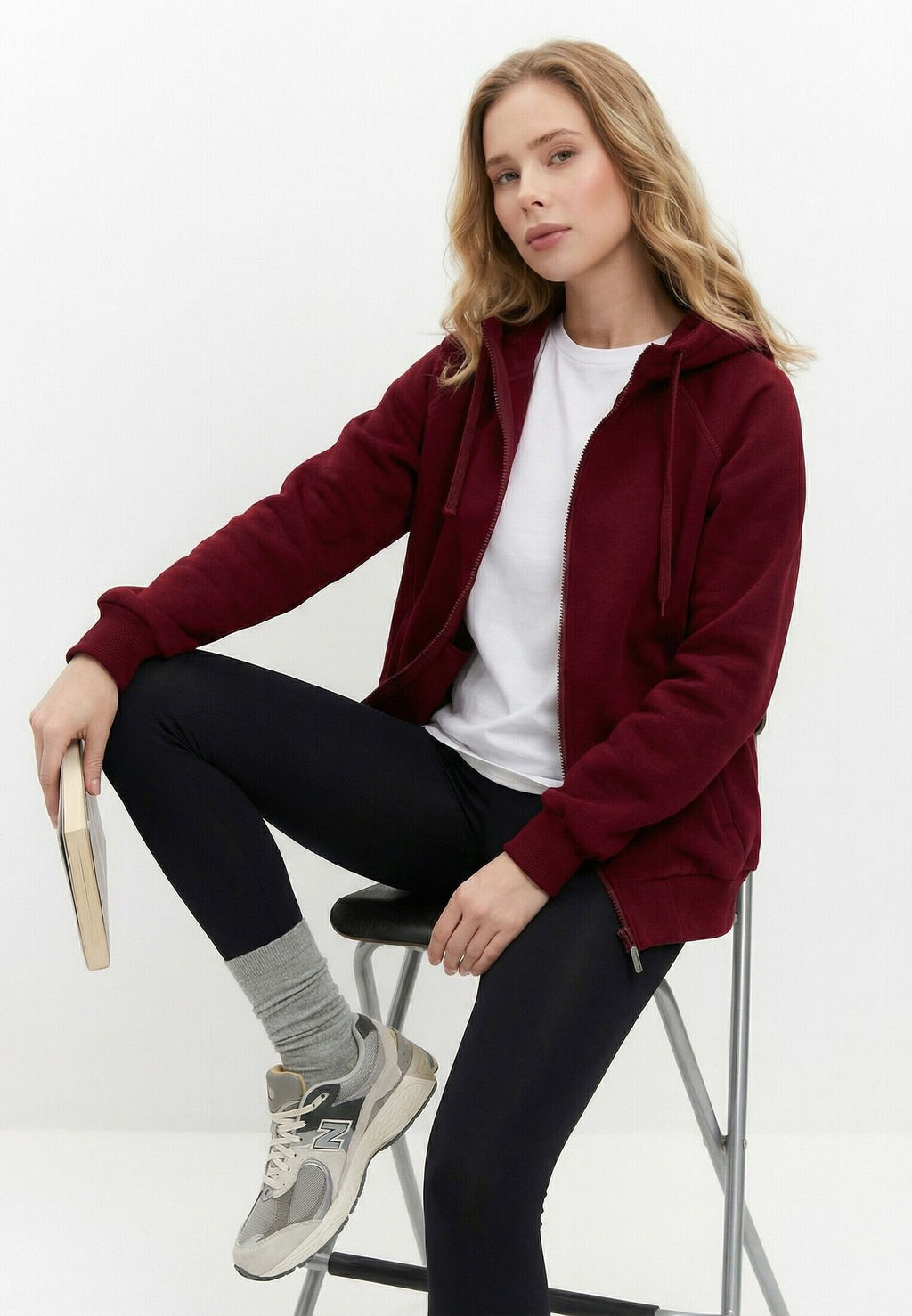 Толстовка женская 25234-532 футер темно-красный