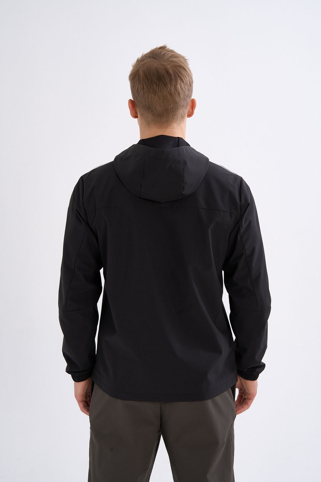 Куртка Черный