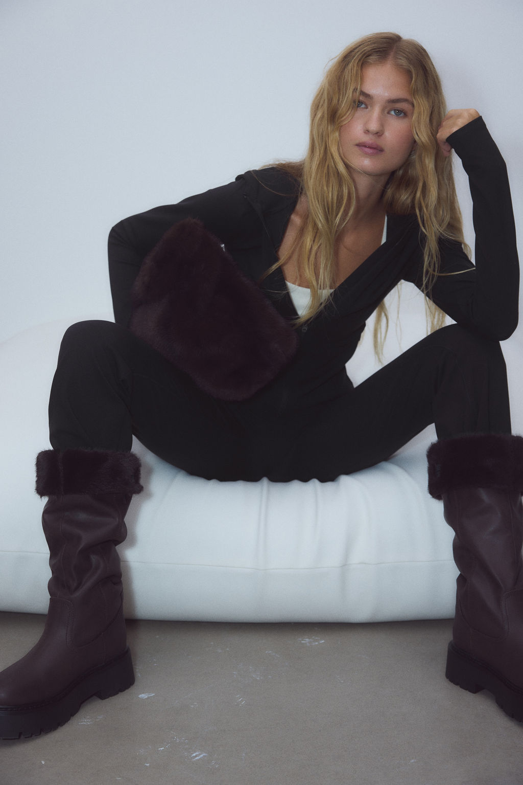 Chaqueta de deporte SoftMove con capucha - H&m фото 5