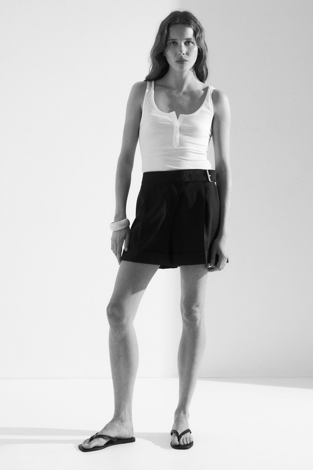 Pantal?n corto sastre con cintur?n - H&m фото 7