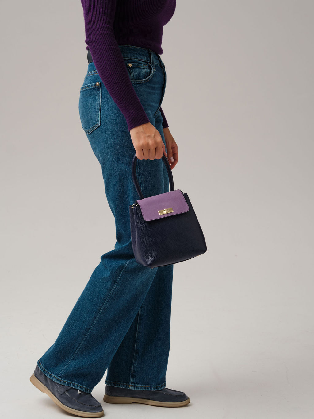 Сумка Deboro 30476 фиолетовый цветок