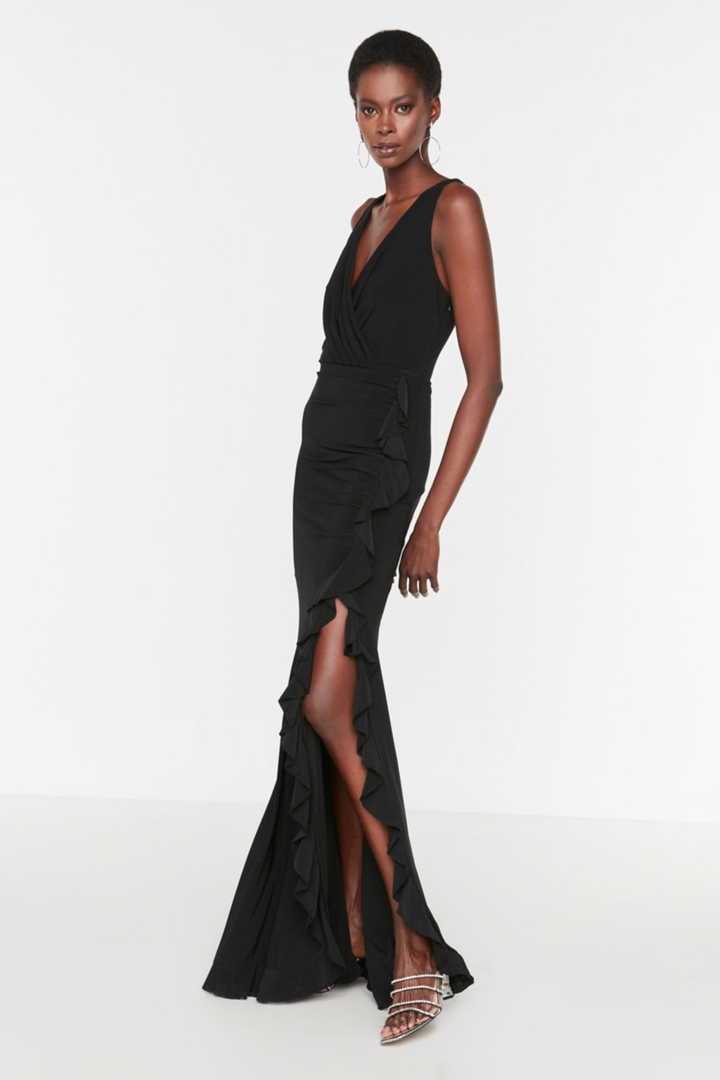 TRENDYOLMILLA Bordo Vucuda Oturan Astarl? Volanl? Orme Uzun S?k Abiye Elbise TPRSS19UT0026  фото 14