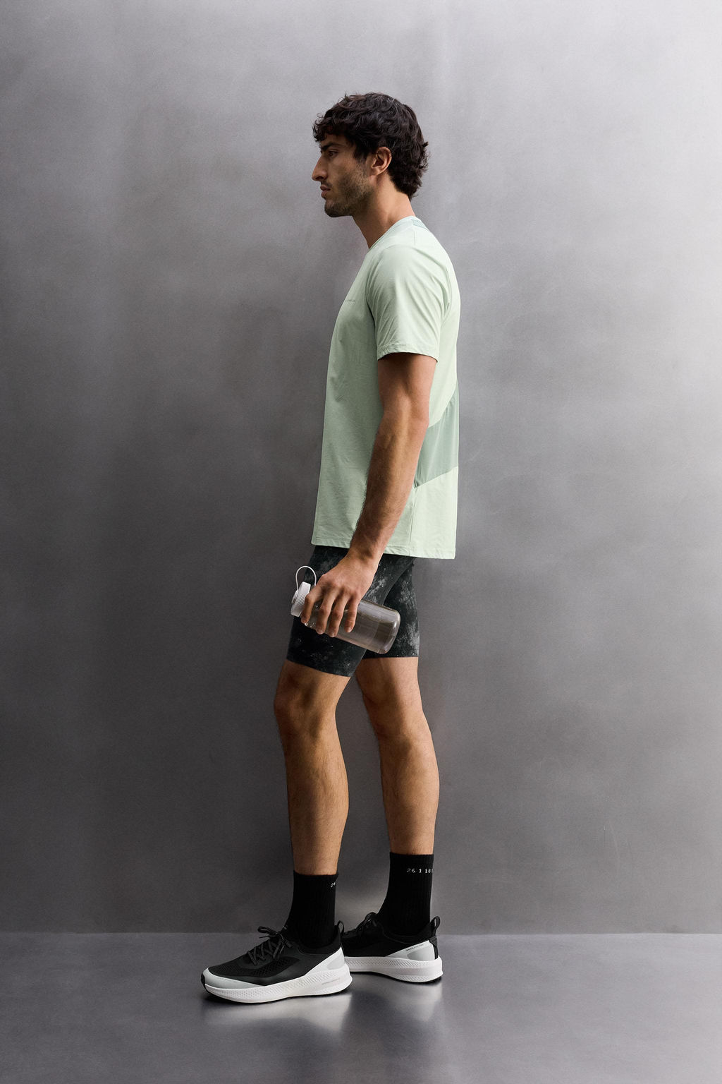 TECHNICAL COLOUR BLOCK T-SHIRT - Zara фото 4