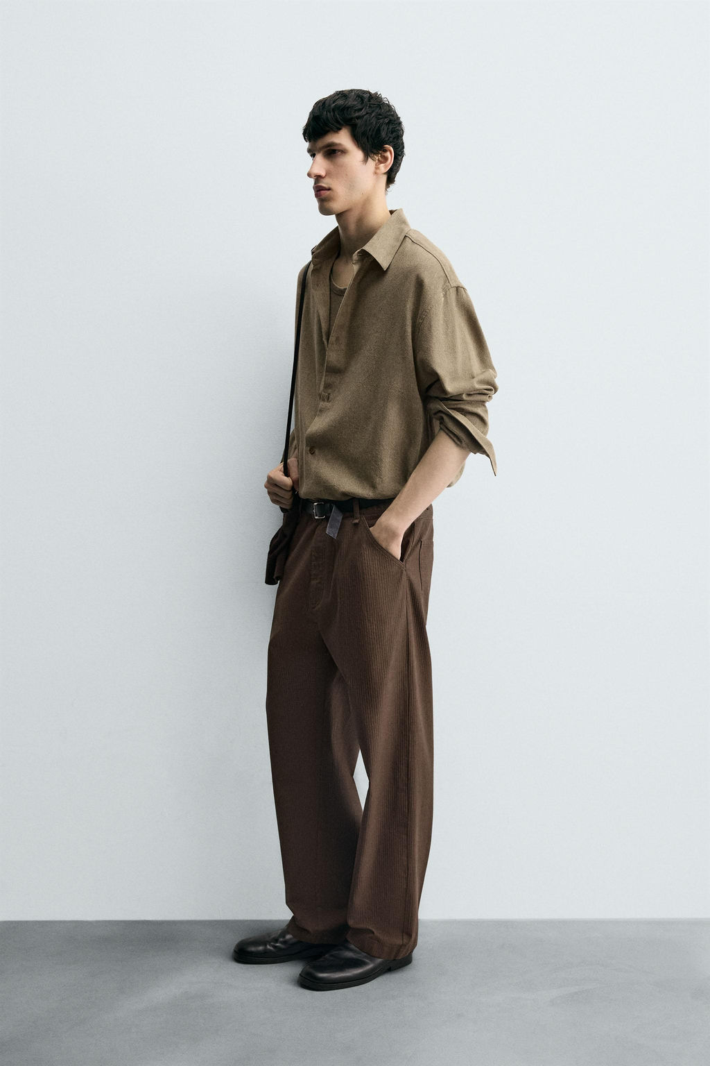WASHED STRAIGHT-LEG TROUSERS - Zara фото 4