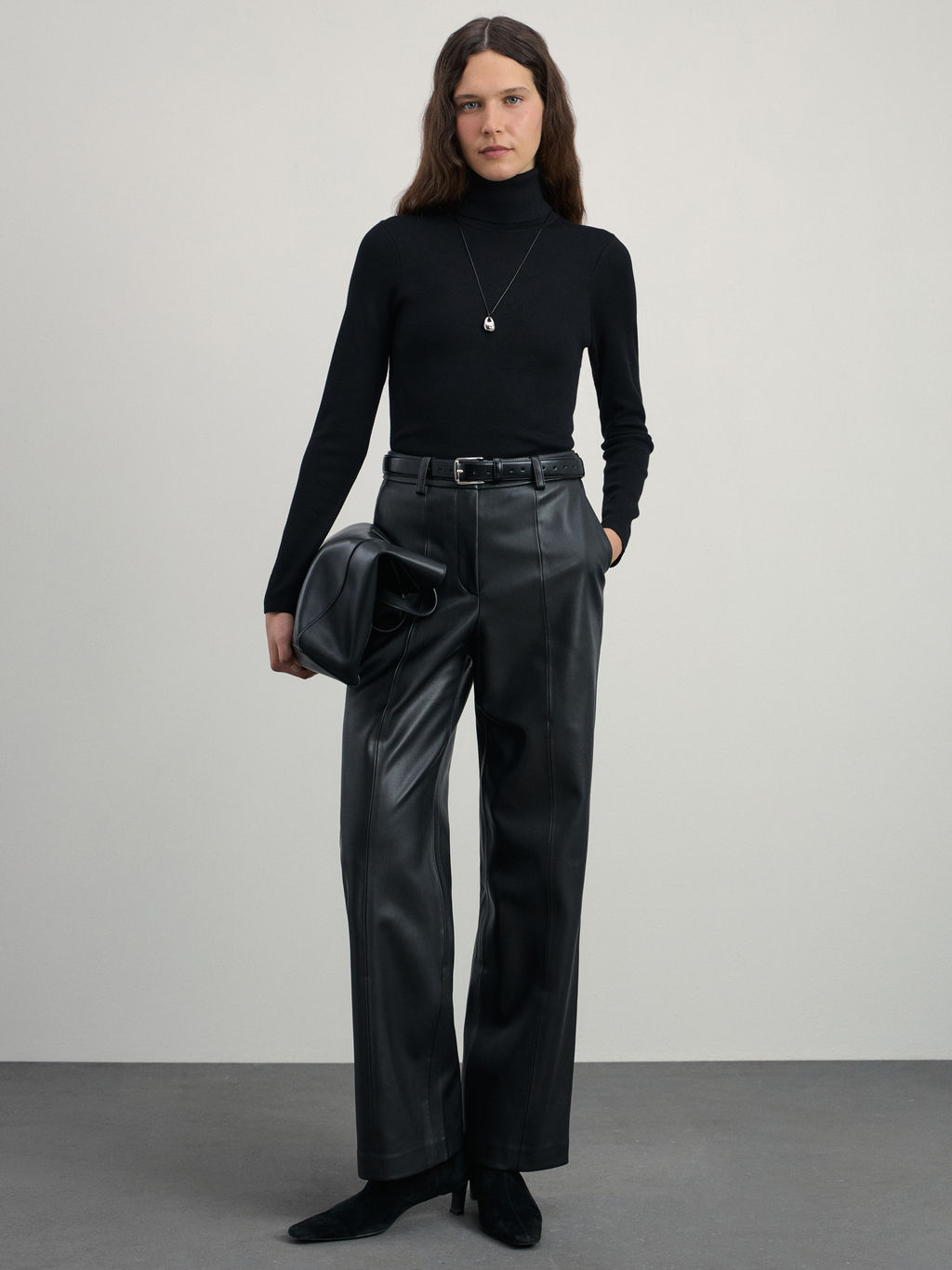 Джемпер с высоким воротником в риб / Zarina  фото 2