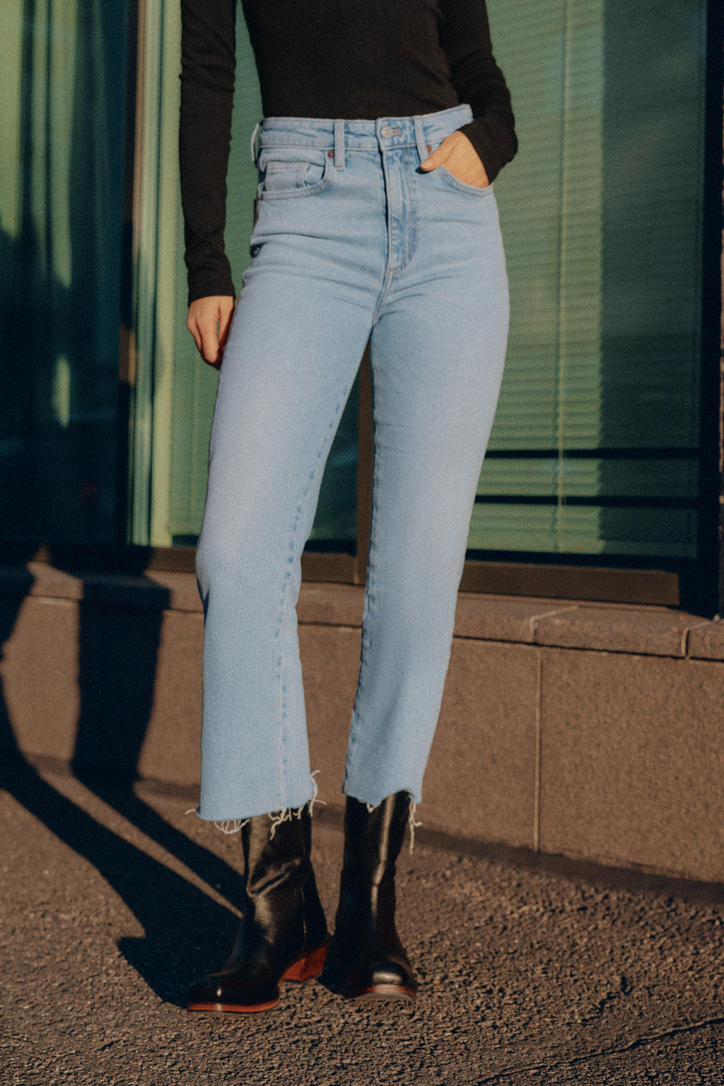 JEANS TRF CROPPED FLARE TIRO ALTO / Azul claro - Zara фото 3