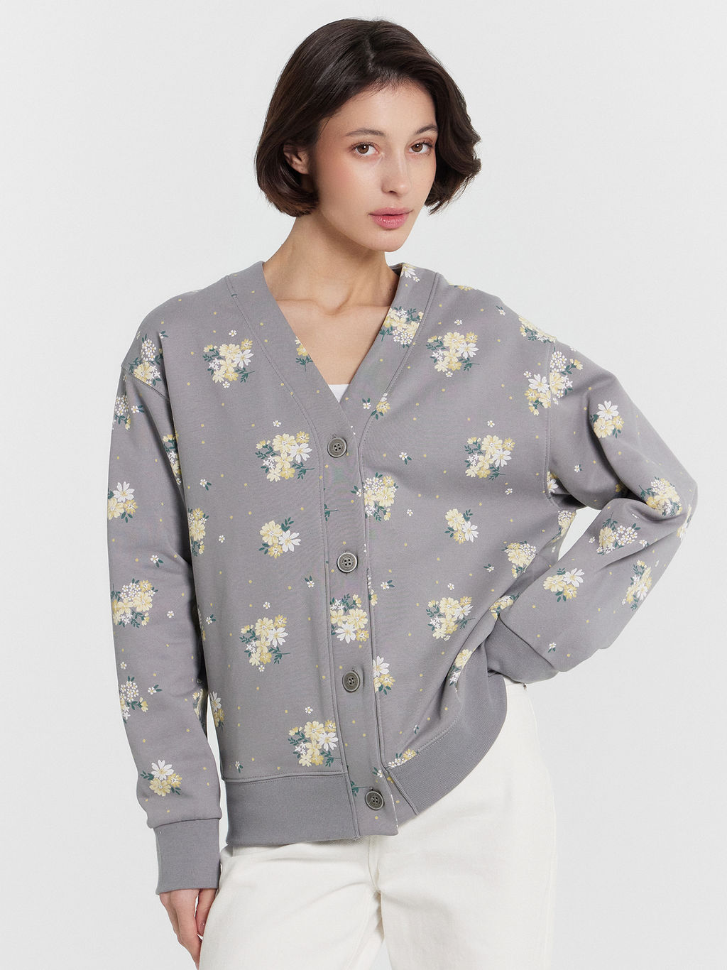 Кардиган серый с цветочным принтом цветы на сером 172114 - Mark formelle фото 3