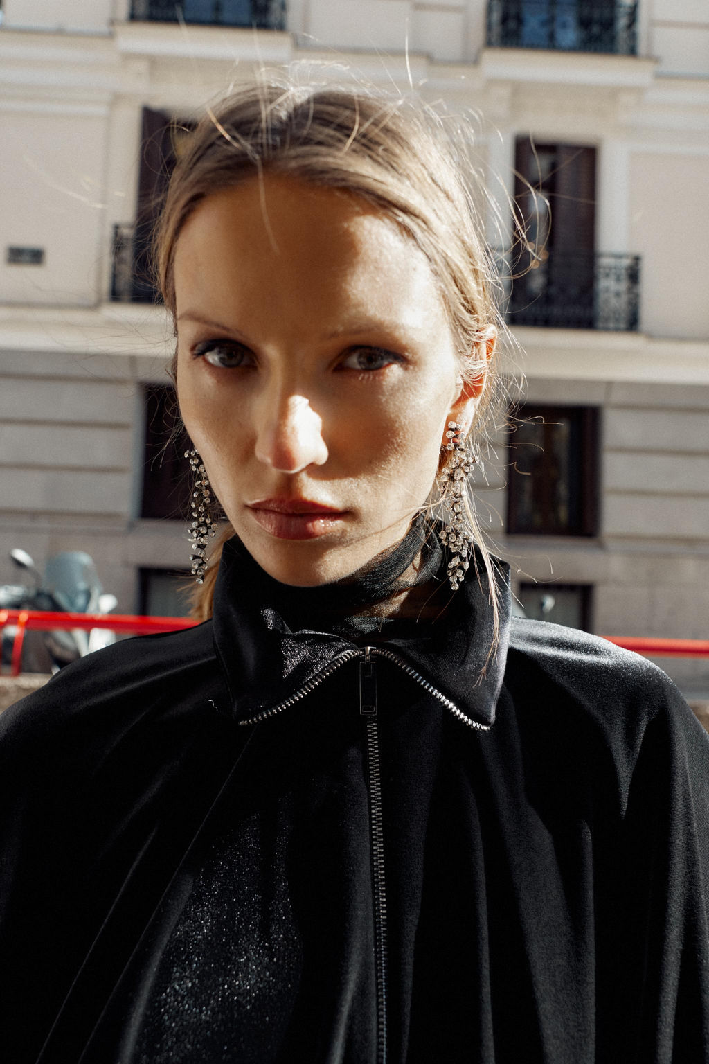 VELVET BOMBER JACKET - Zara фото 6