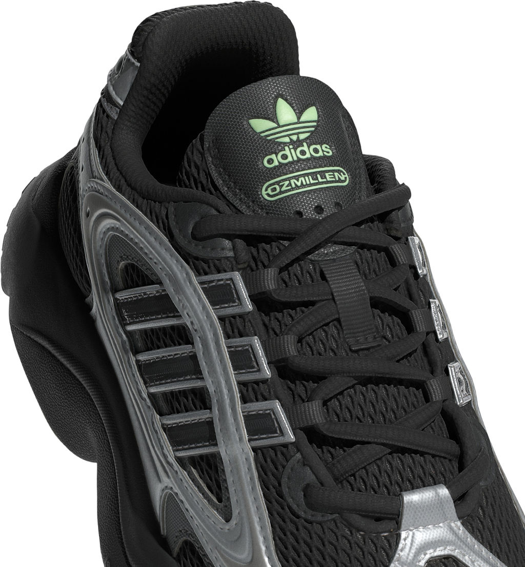 Кроссовки женские