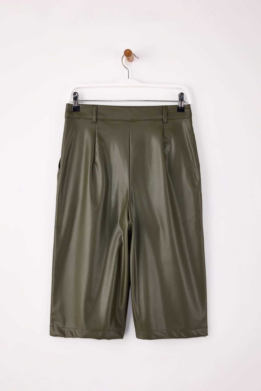 Koyu Haki Suni Deri Uzun Sort & Bermuda TWOSS26SR00007