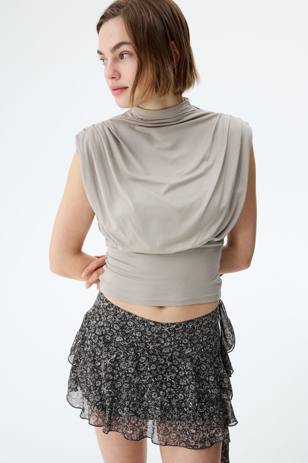 Falda escalonada con panel drapeado - H&m фото 3