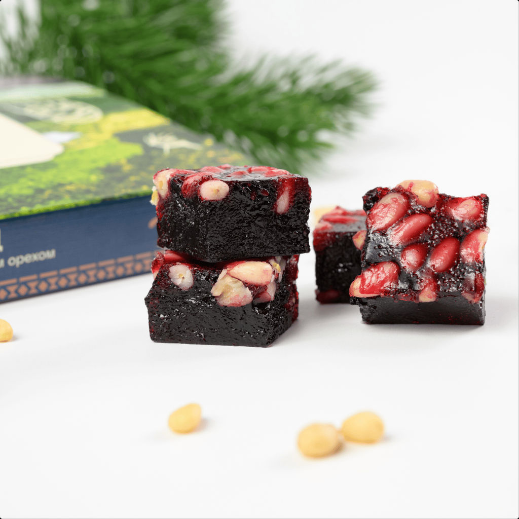 Мармелад на ягодах жимолости с кедровым орехом - Абаканские Сласти фото 2