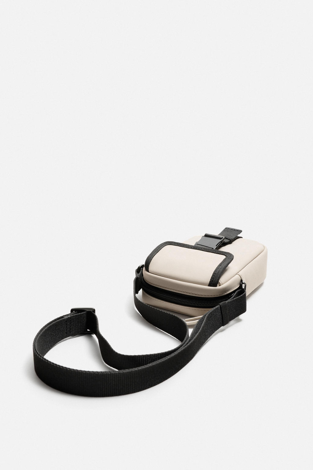 RUBBERISED CROSSBODY BAG - Zara фото 4