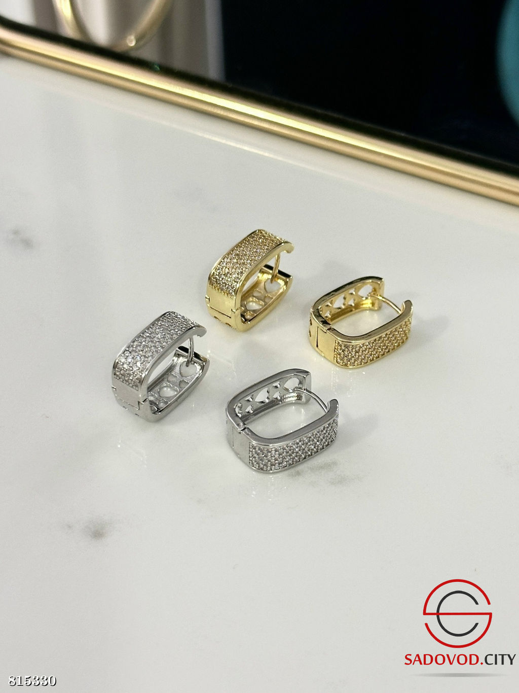 Серьги с камнями из медицинской стали