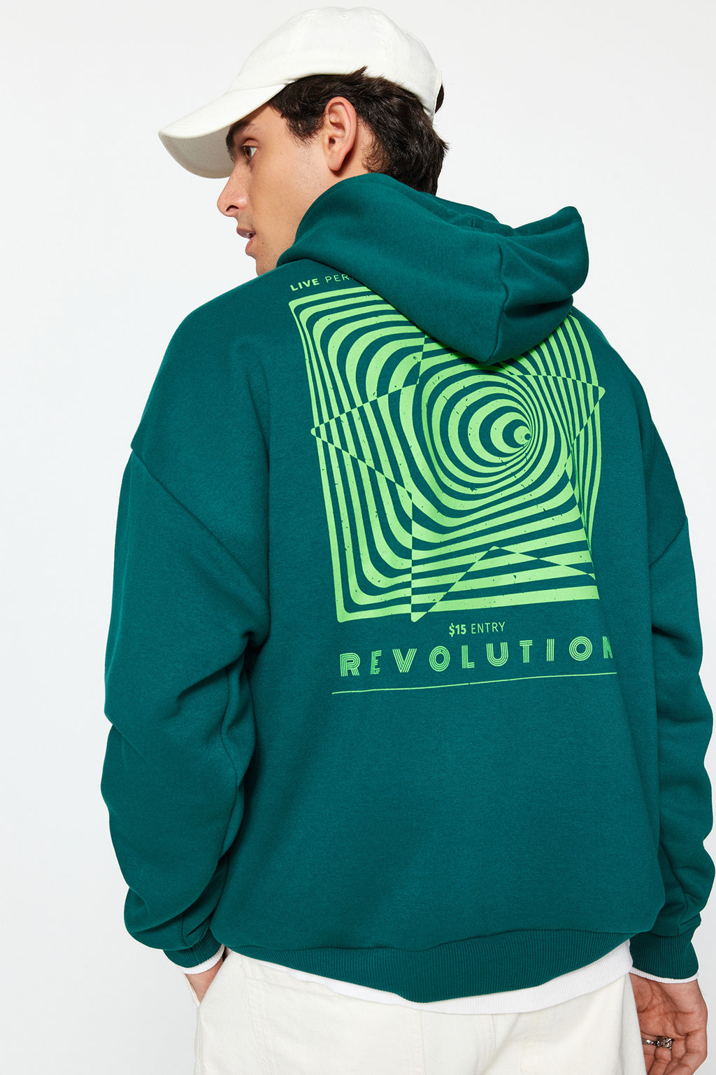 TRENDYOL MAN Siyah Oversize/Genis Kesim Kapusonlu Labirent Bask? Polar Pamuk Sweatshirt TMNAW24SW00201
