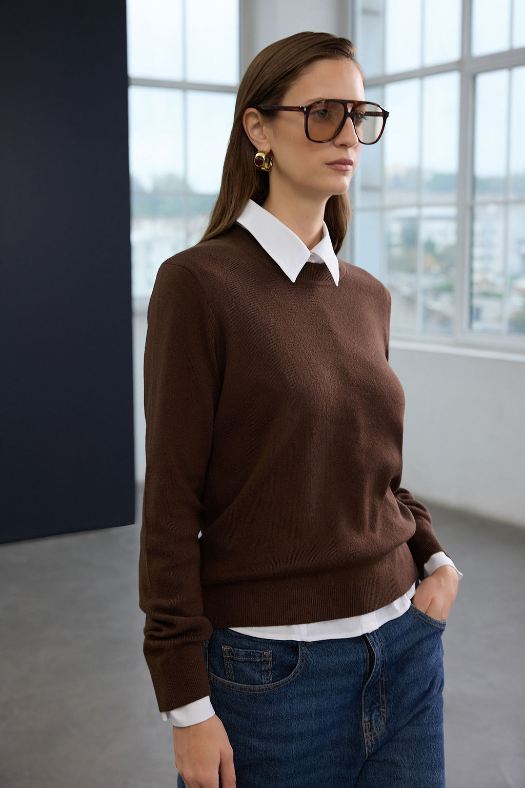 Trendyol Studio Bordo Yunlu Bisiklet Yaka Yumusak Dokulu Triko Kazak TWOAW26KZ00250 - Trendyolmilla фото 5