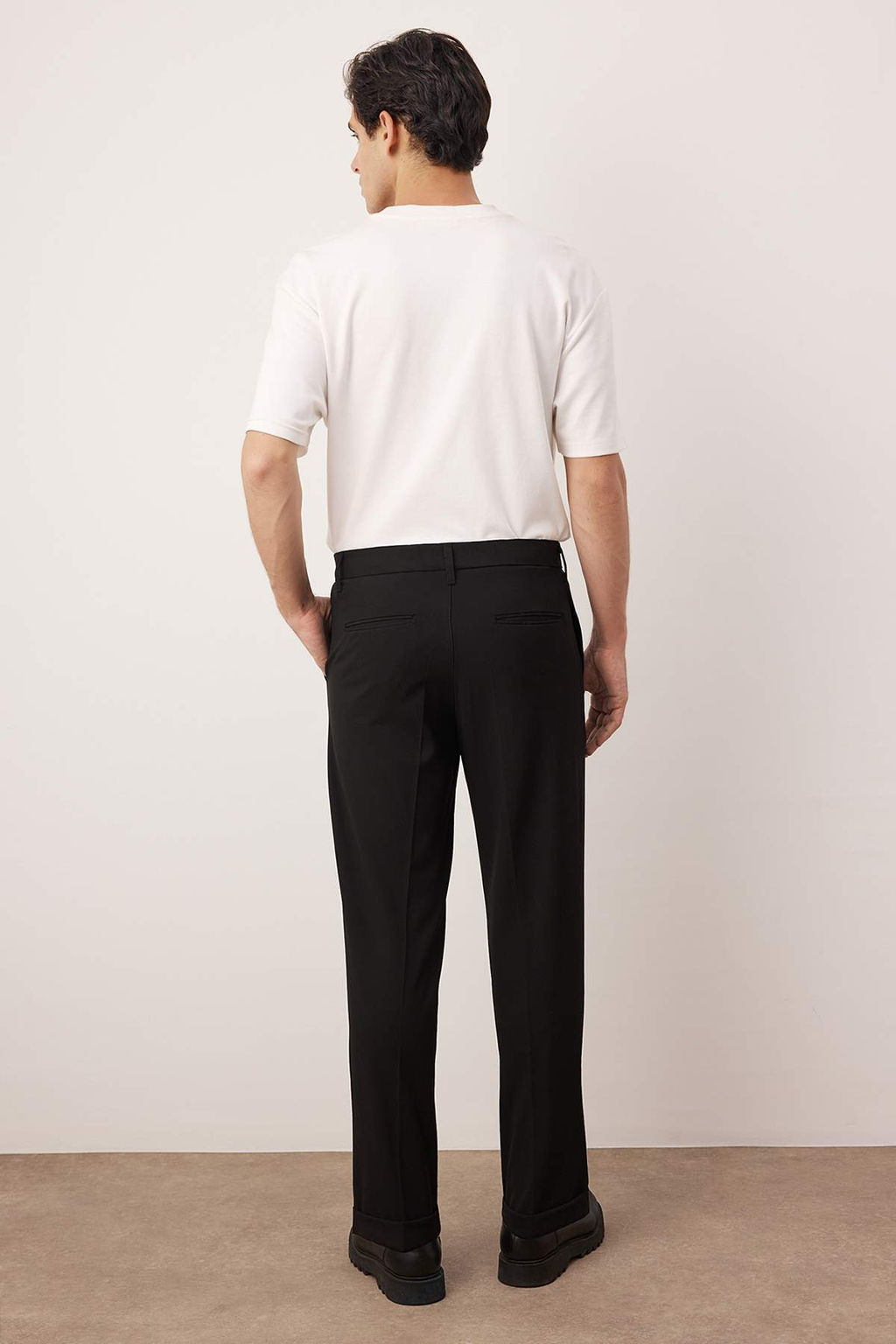 Antrasit Erkek Boyfriend Fit Pantolon TMNAW26PL00017 - Trendyolmilla фото 29