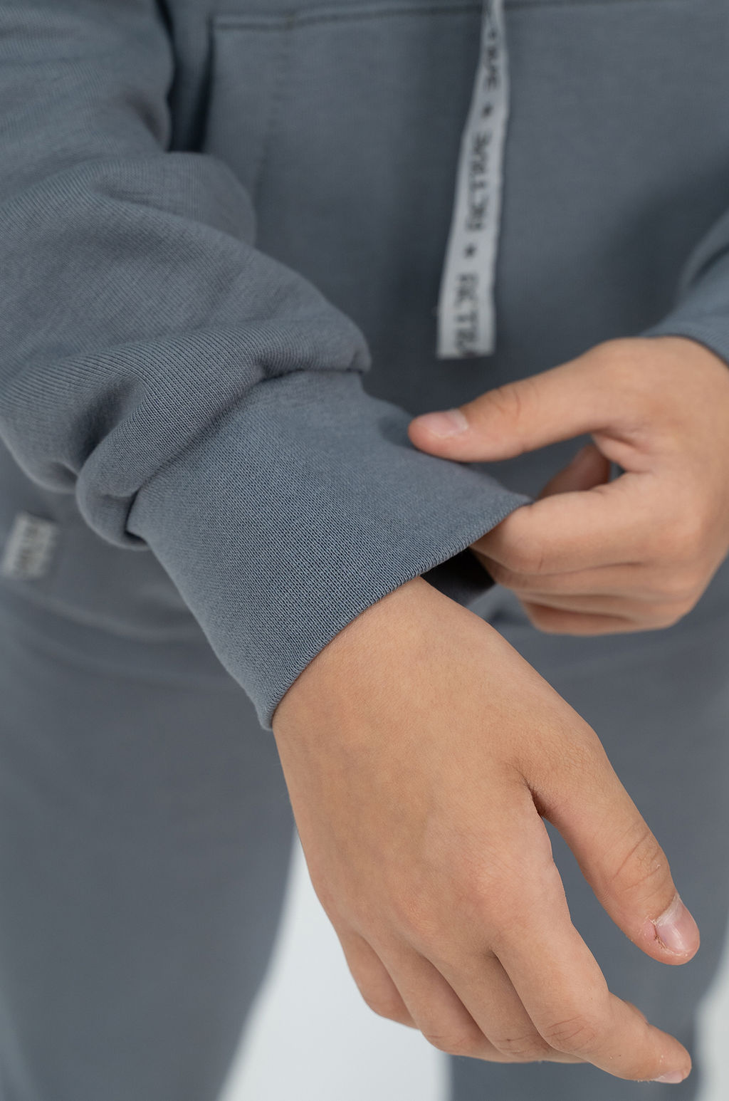 Костюм детский спортивный серый