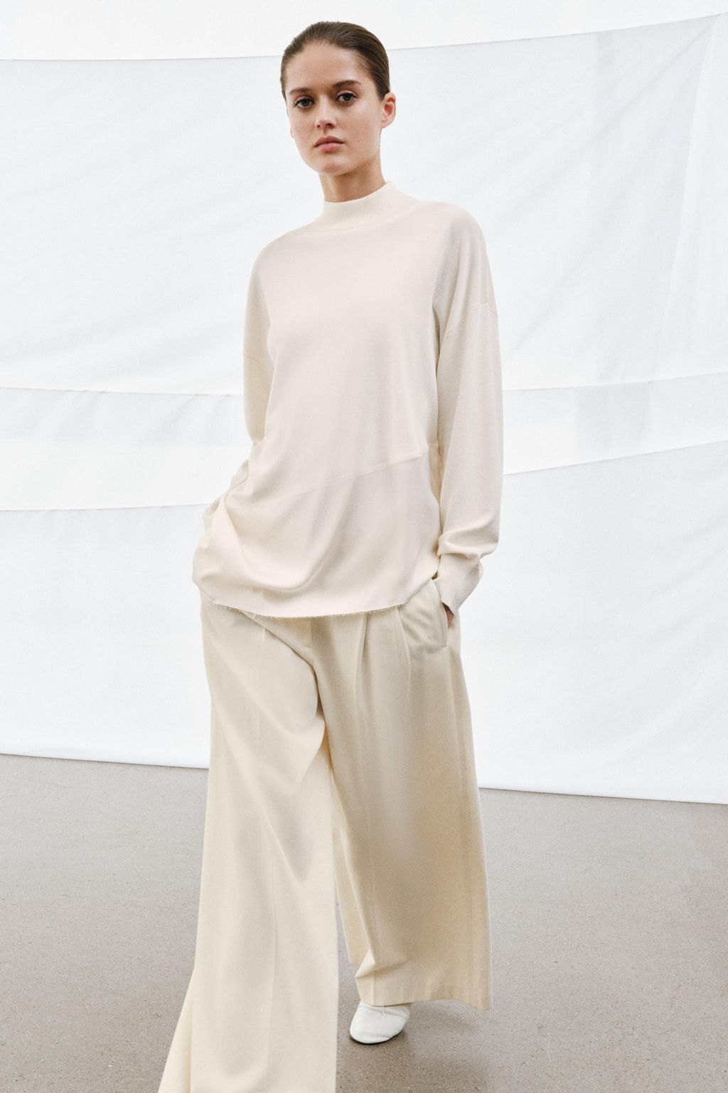 JERSEY PUNTO COMBINADO ASIM?TRICO / Blanco - Zara фото 9