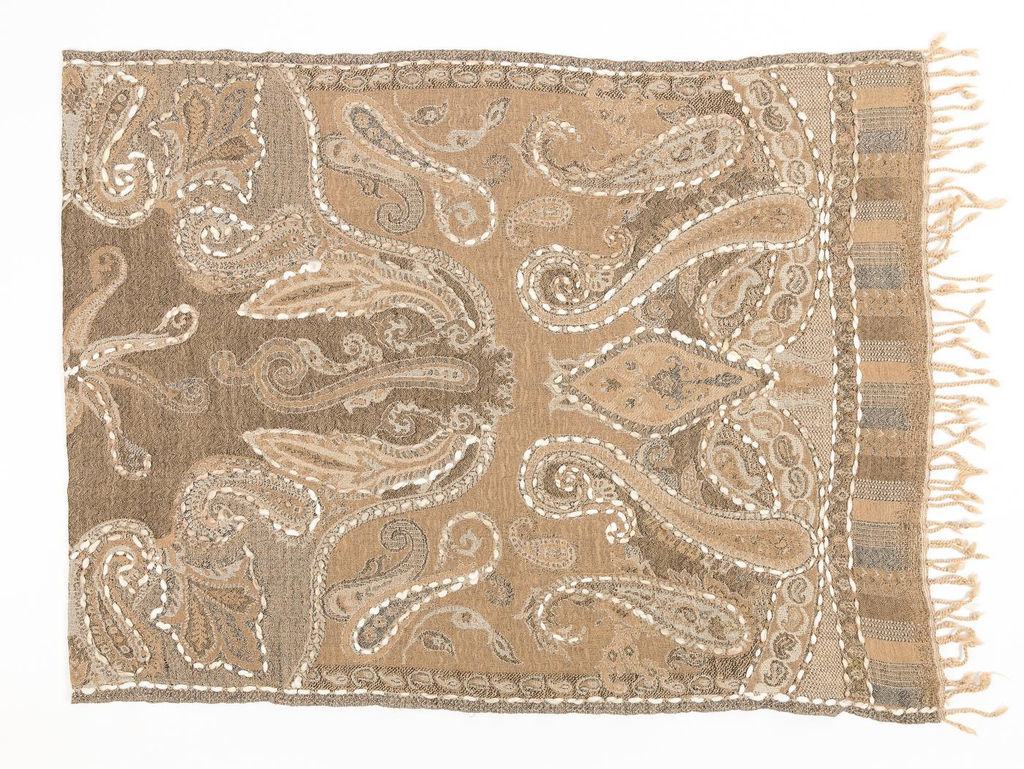 Палантин с вышивкой (шерсть вареная) в ассортименте № Тк906/72 - Ганг фото 2