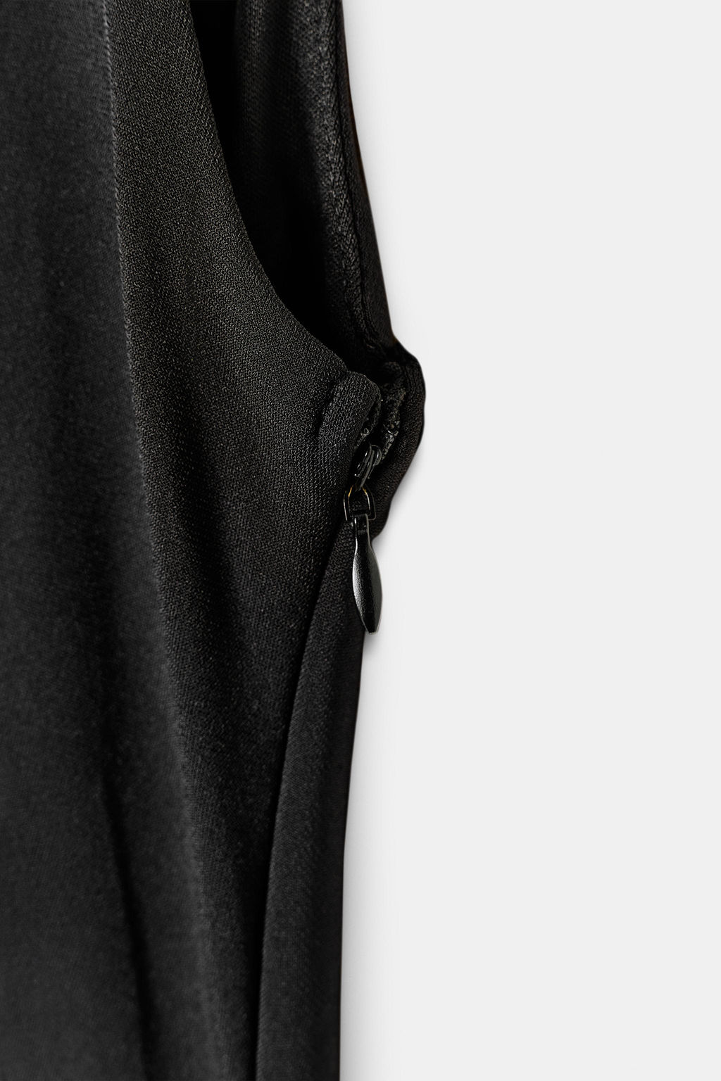 DRAPED CUT-OUT DRESS WITH SHINY DETAIL - Zara фото 8