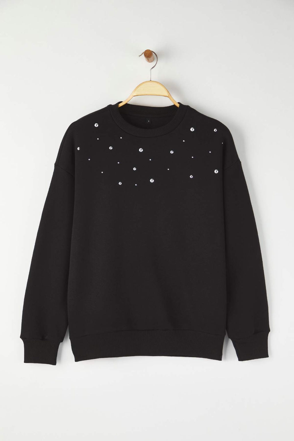 Siyah Oversize/Genis Kal?p Tas Islemeli Kal?n Ici Polarl? Orme Sweatshirt TWOAW26SW00067