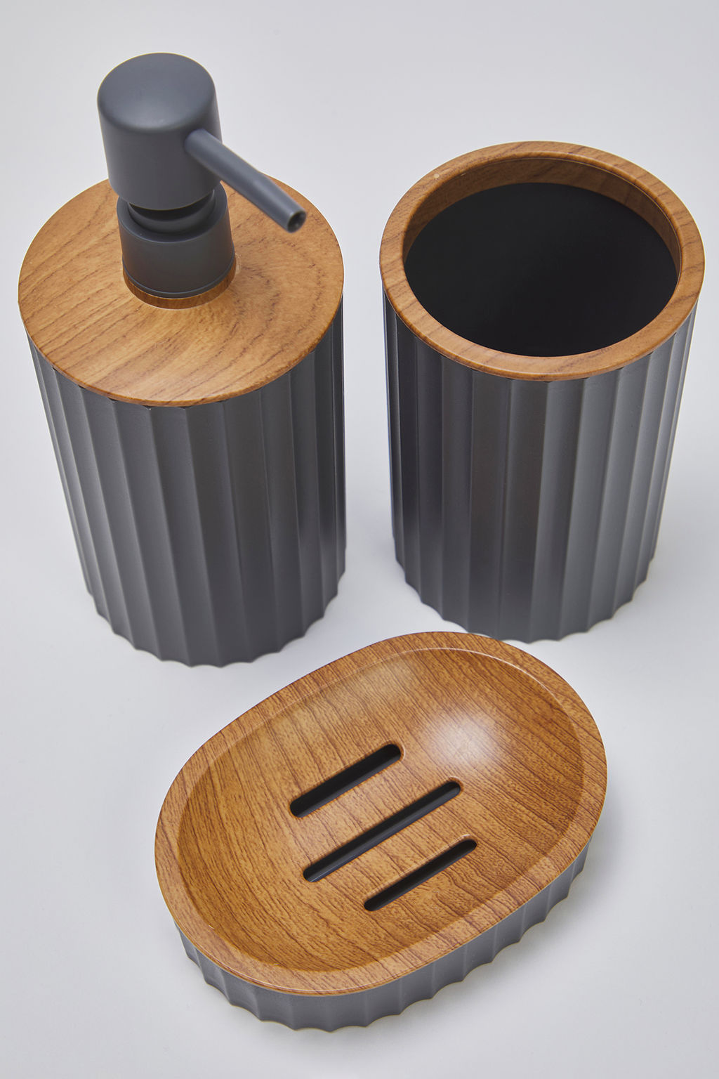 Trendyolmilla Home 3lu Plastik Ahsap Gorunum Detayl? Sabunluk Banyo Seti TPHSS25BST00005  фото 3