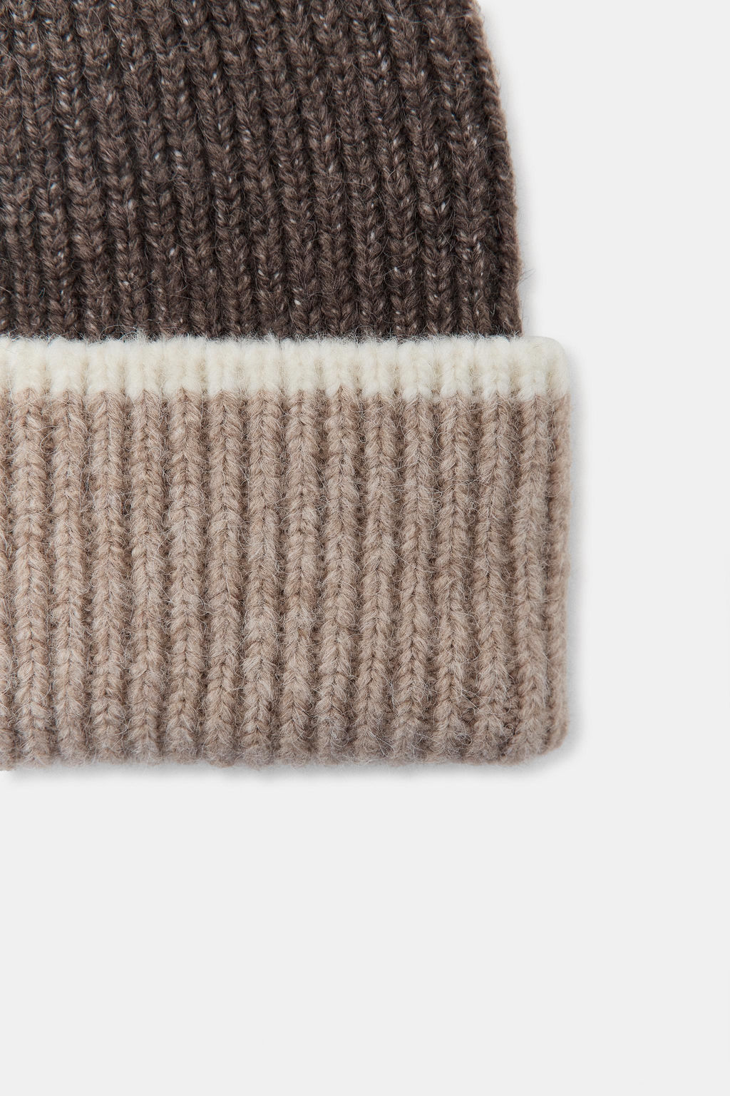 CONTRAST KNIT BEANIE - Zara фото 4