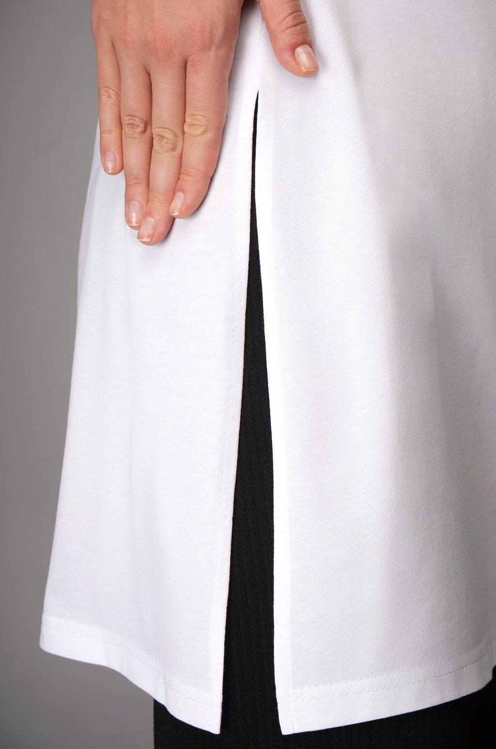 Женская футболка-туника с разрезами по бокам Happyfox