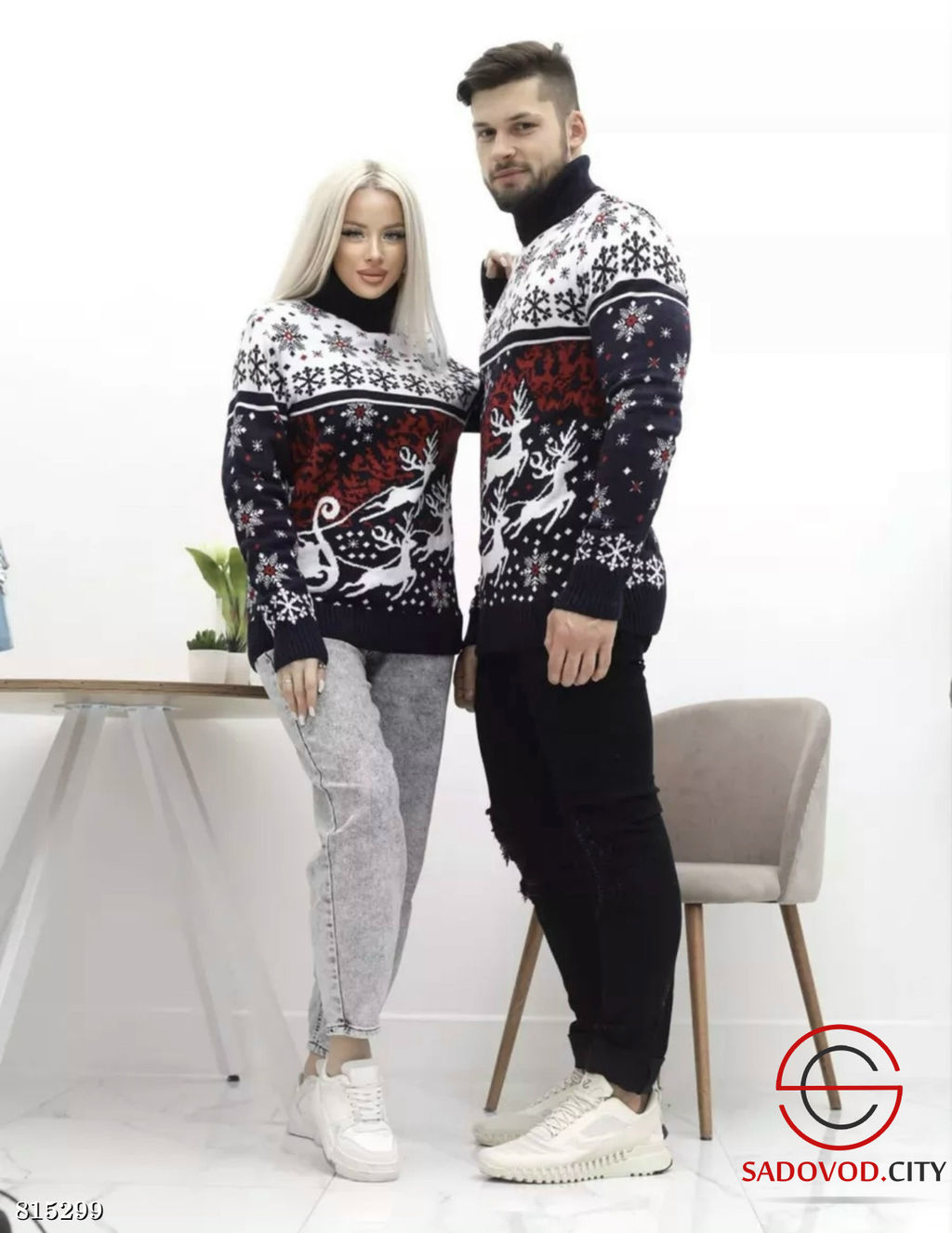 Свитер новогодний с принтом