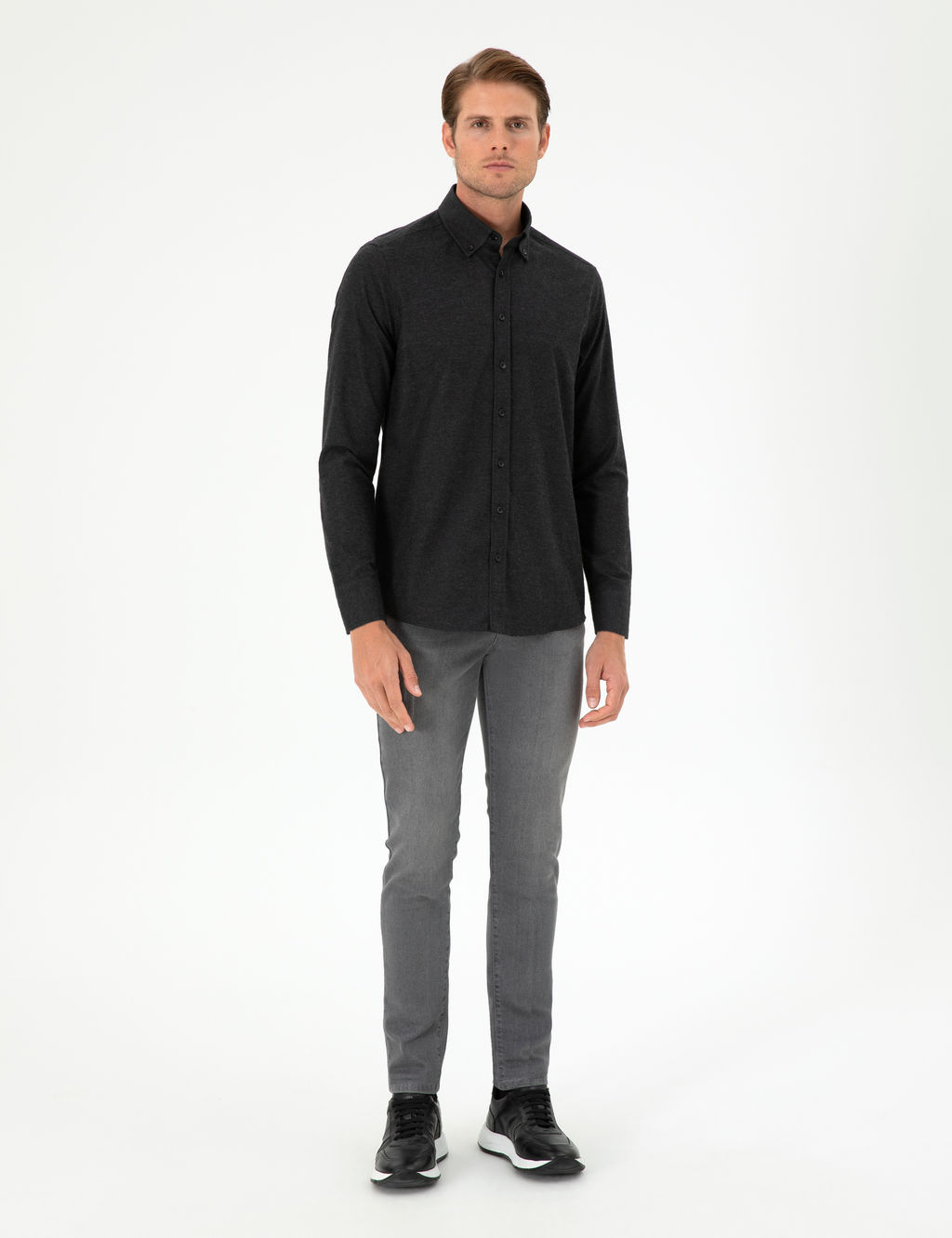 Siyah Regular Fit Uzun Kollu G_mlek