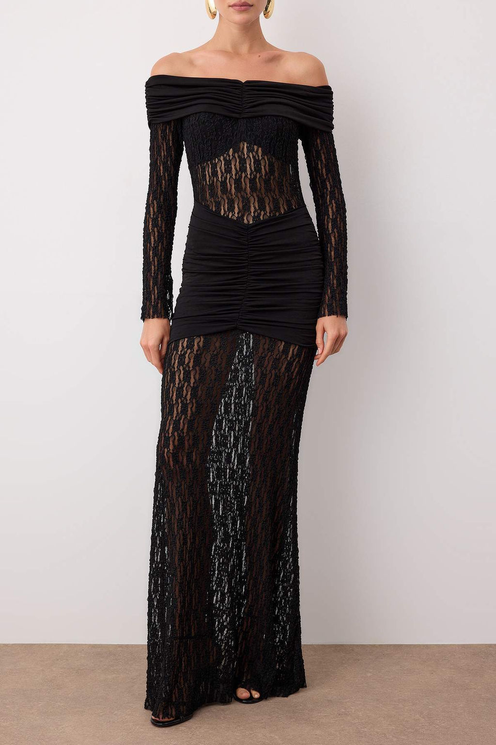 Siyah Bal?k Form Carmen Yaka Dantel Orme S?k Maxi Abiye Gece Mezuniyet Elbisesi TPRAW26AE00016 - Trendyolmilla фото 3